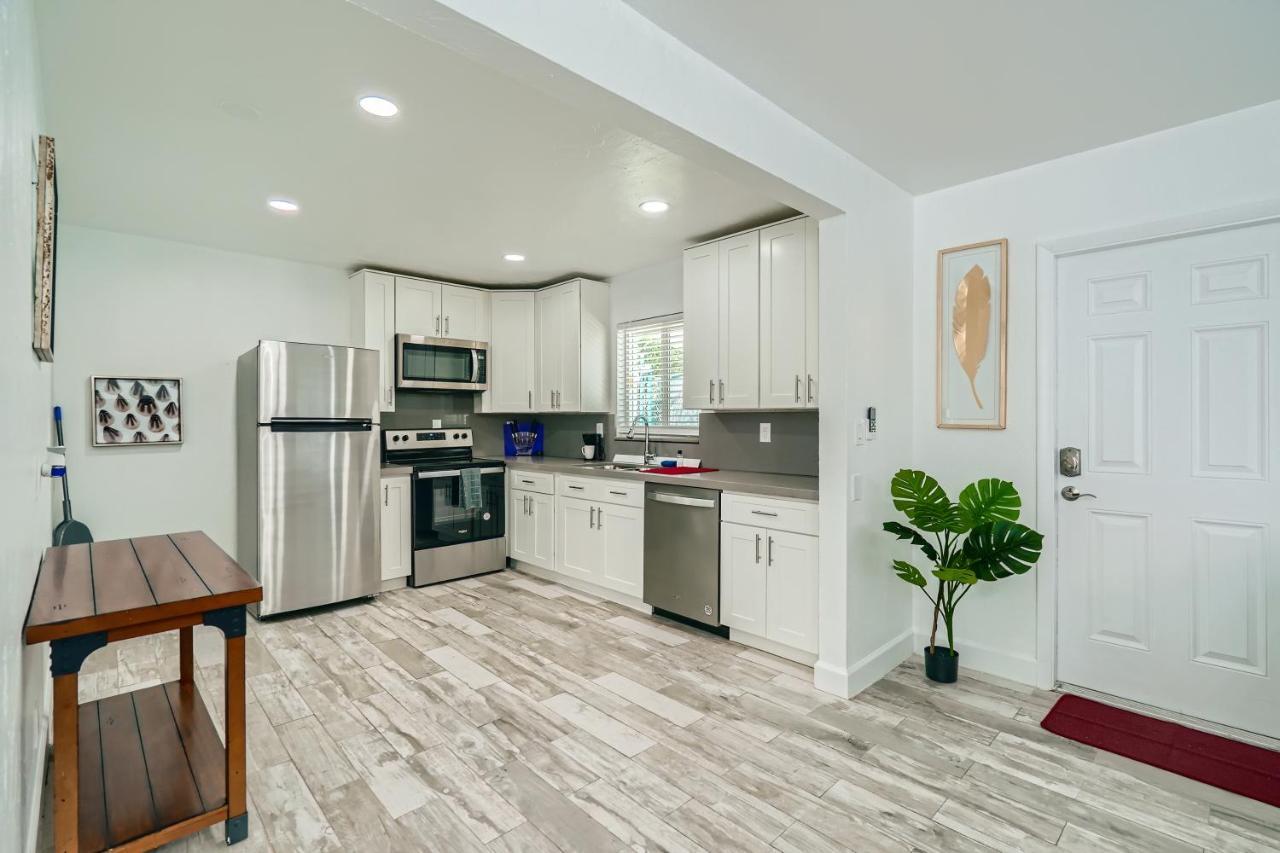 Singer Island Stunner 2 Br Aparthotel Palm Beach Shores Buitenkant foto